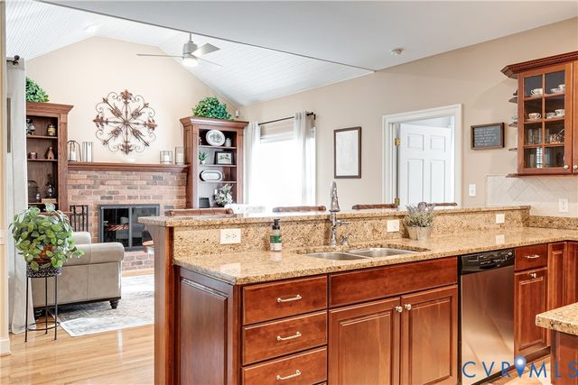 18178 Vontay Rd, Rockville, VA 23146