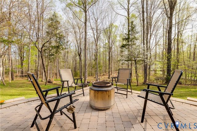 18178 Vontay Rd, Rockville, VA 23146