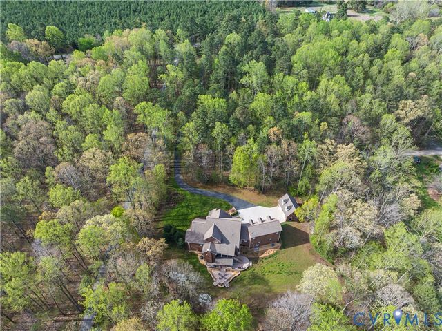 18178 Vontay Rd, Rockville, VA 23146