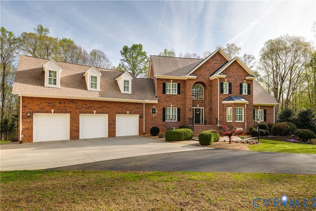 18178 Vontay Rd, Rockville, VA 23146