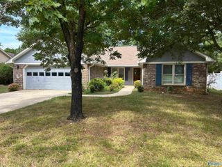 102 Progress Lane, Madison, AL 35758
