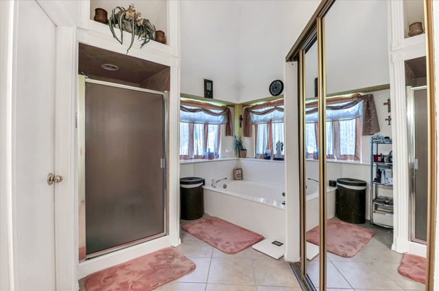 6706 Saddle Ridge Road, Arlington, TX 76016