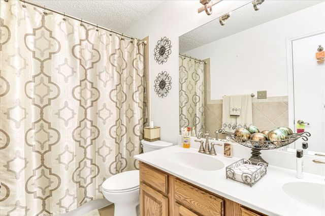 6706 Saddle Ridge Road, Arlington, TX 76016