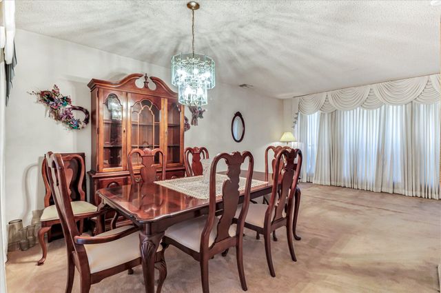 6706 Saddle Ridge Road, Arlington, TX 76016