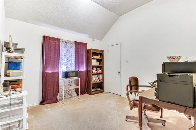 6706 Saddle Ridge Road, Arlington, TX 76016