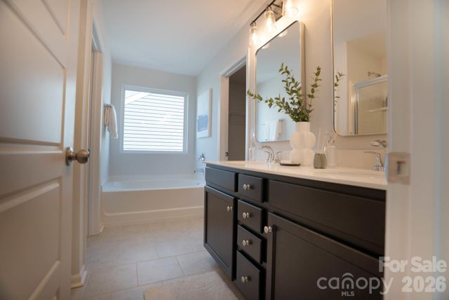 158 Mooring Drive, Statesville, NC 28677