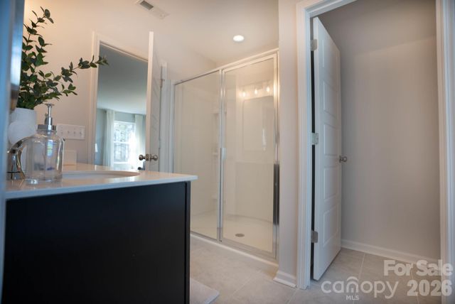 158 Mooring Drive, Statesville, NC 28677