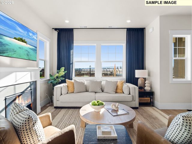 16900 Sw Cairn Ln, King City, OR 97140