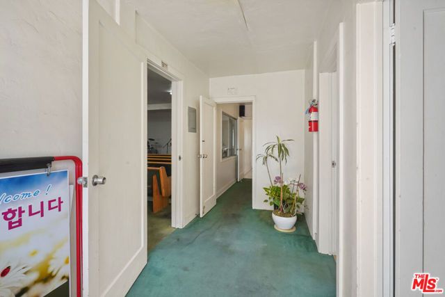 317 W Palmer Avenue, Glendale, CA 91204