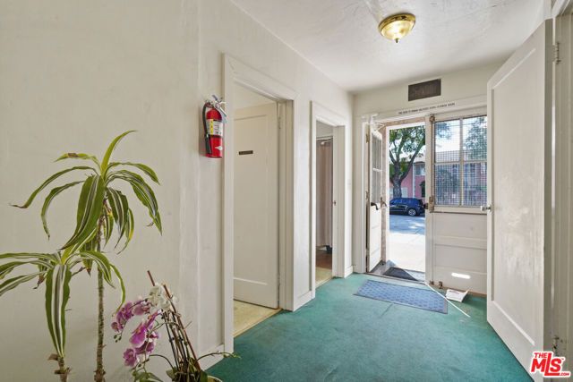 317 W Palmer Avenue, Glendale, CA 91204