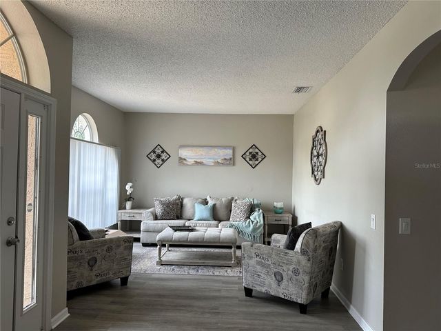 310 CRYSTAL GOBLET COURT, Valrico, FL 33594