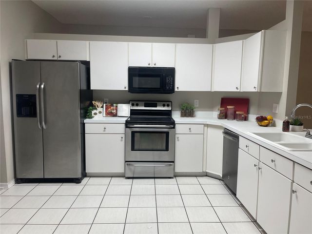 310 CRYSTAL GOBLET COURT, Valrico, FL 33594