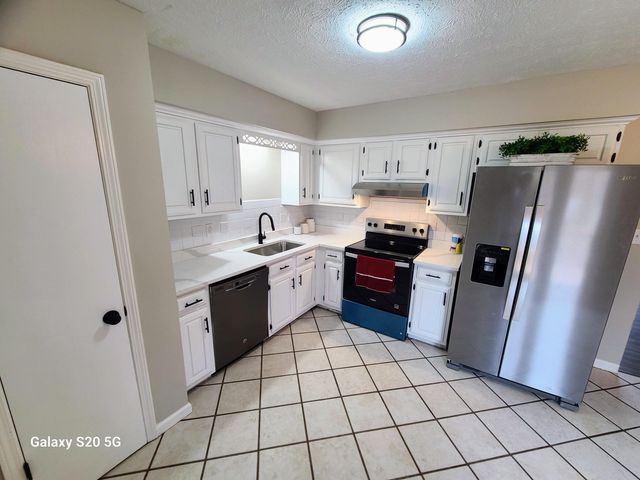 3632 Laredo Drive, Lexington, KY 40517