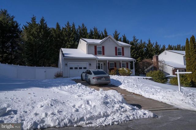 4440 N WOODS TRL, Hampstead, MD 21074