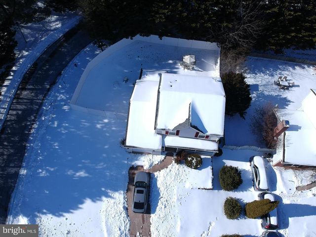 4440 N WOODS TRL, Hampstead, MD 21074