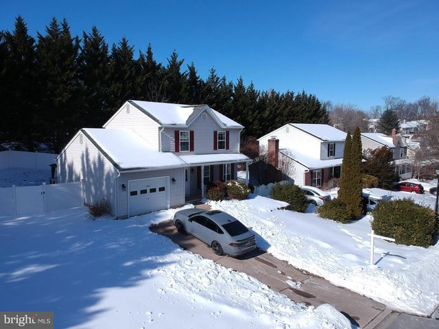 4440 N WOODS TRL, Hampstead, MD 21074