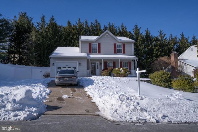 4440 N WOODS TRL, Hampstead, MD 21074