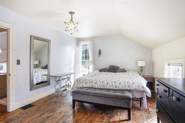 4819 Leonard Street, Coopersville, MI 49404