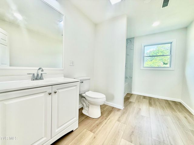 1006 Minton Place, Kingsport, TN 37660