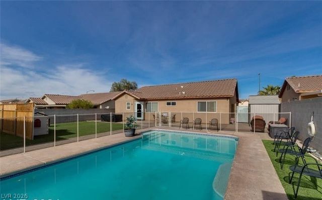 437 Waterwheel Falls Drive, Henderson, NV 89015