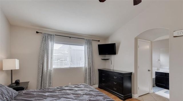 437 Waterwheel Falls Drive, Henderson, NV 89015