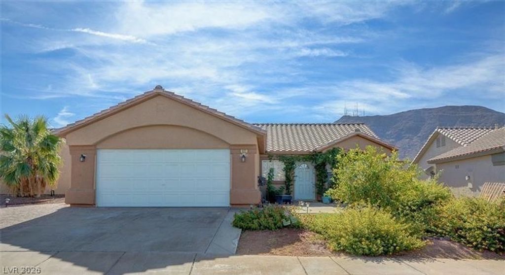 437 Waterwheel Falls Drive, Henderson, NV 89015