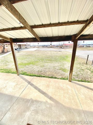 10092 Kennys Trucks Drive, Mounds, OK 74047