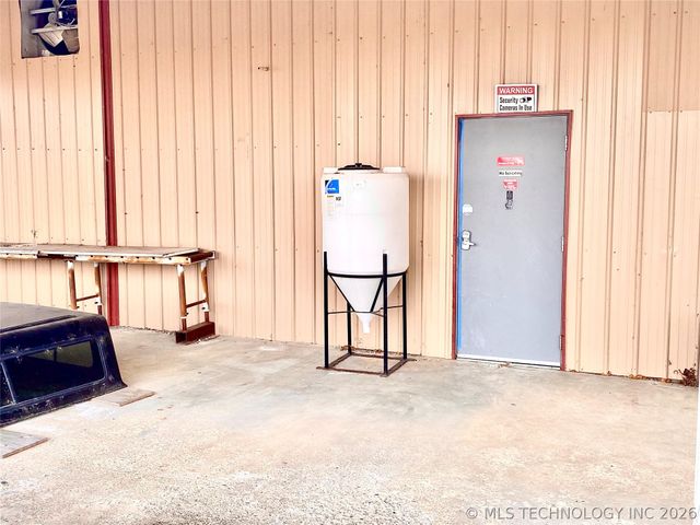 10092 Kennys Trucks Drive, Mounds, OK 74047