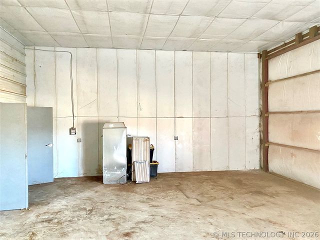 10092 Kennys Trucks Drive, Mounds, OK 74047