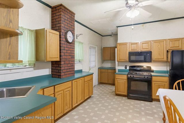 37 Summit Avenue, Catskill, NY 12414