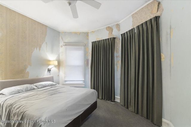 37 Summit Avenue, Catskill, NY 12414