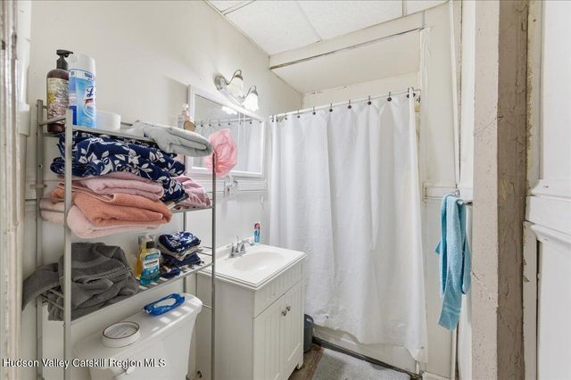 37 Summit Avenue, Catskill, NY 12414