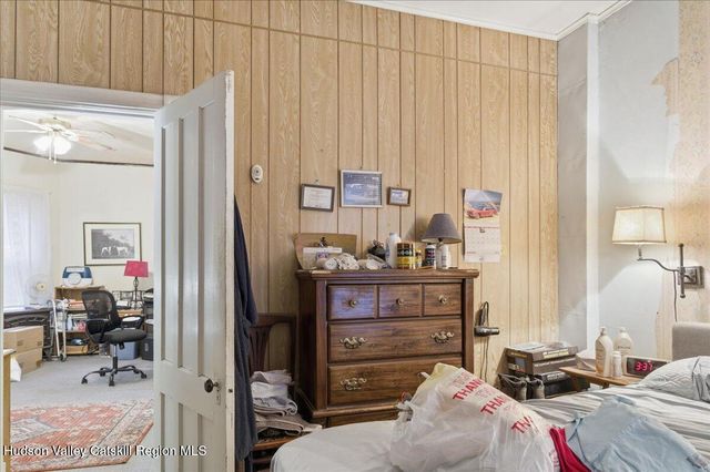 37 Summit Avenue, Catskill, NY 12414