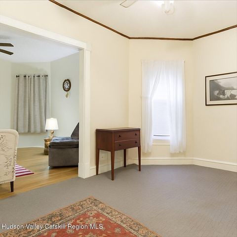 37 Summit Avenue, Catskill, NY 12414