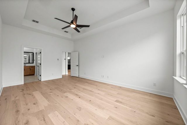 501 Bastia CV, Liberty Hill, TX 78642