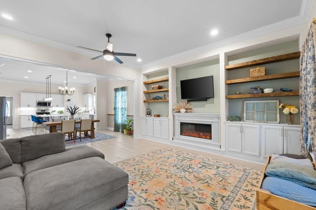 65 Apollo Avenue East, Freeport, FL 32439