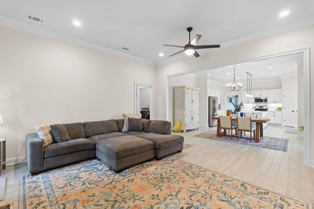 65 Apollo Avenue East, Freeport, FL 32439