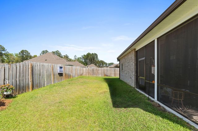 65 Apollo Avenue East, Freeport, FL 32439