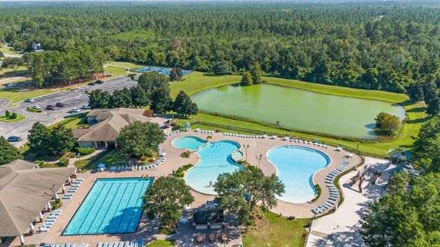 65 Apollo Avenue East, Freeport, FL 32439