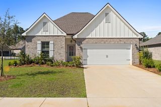 65 Apollo Avenue East, Freeport, FL 32439
