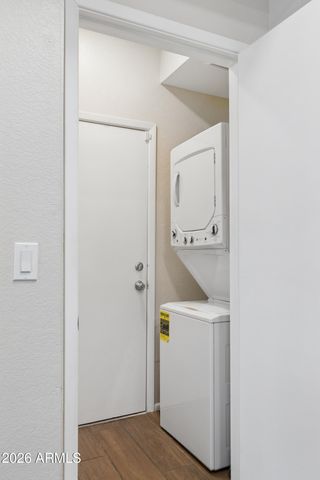 9439 N 59TH Avenue 143, Glendale, AZ 85302