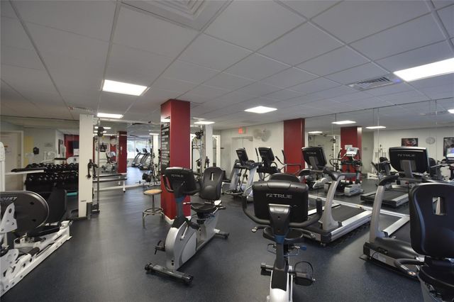 3900 Galt Ocean Drive 810, Fort Lauderdale, FL 33308