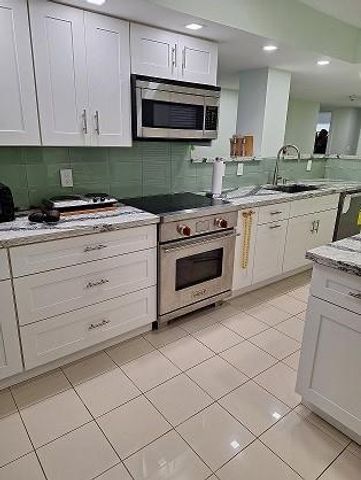 3900 Galt Ocean Drive 810, Fort Lauderdale, FL 33308