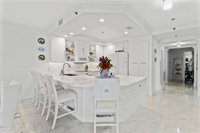 1505 S 1ST Street S 401, Jacksonville Beach, FL 32250