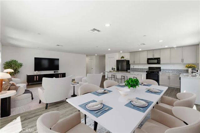 44745 Aspen St, Lancaster, CA 93535