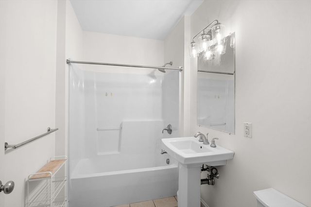 80 Webster Avenue 1C, Somerville, MA 02143