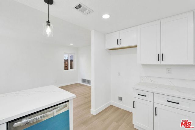 3723 Hollowglen Drive, Palmdale, CA 93550