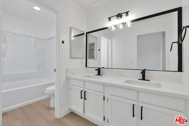 3723 Hollowglen Drive, Palmdale, CA 93550