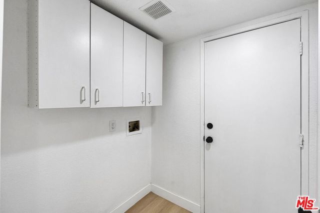 3723 Hollowglen Drive, Palmdale, CA 93550