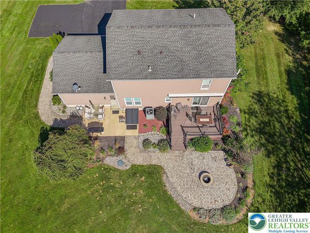 6425 Abbey Road, Plainfield Twp, PA 18091